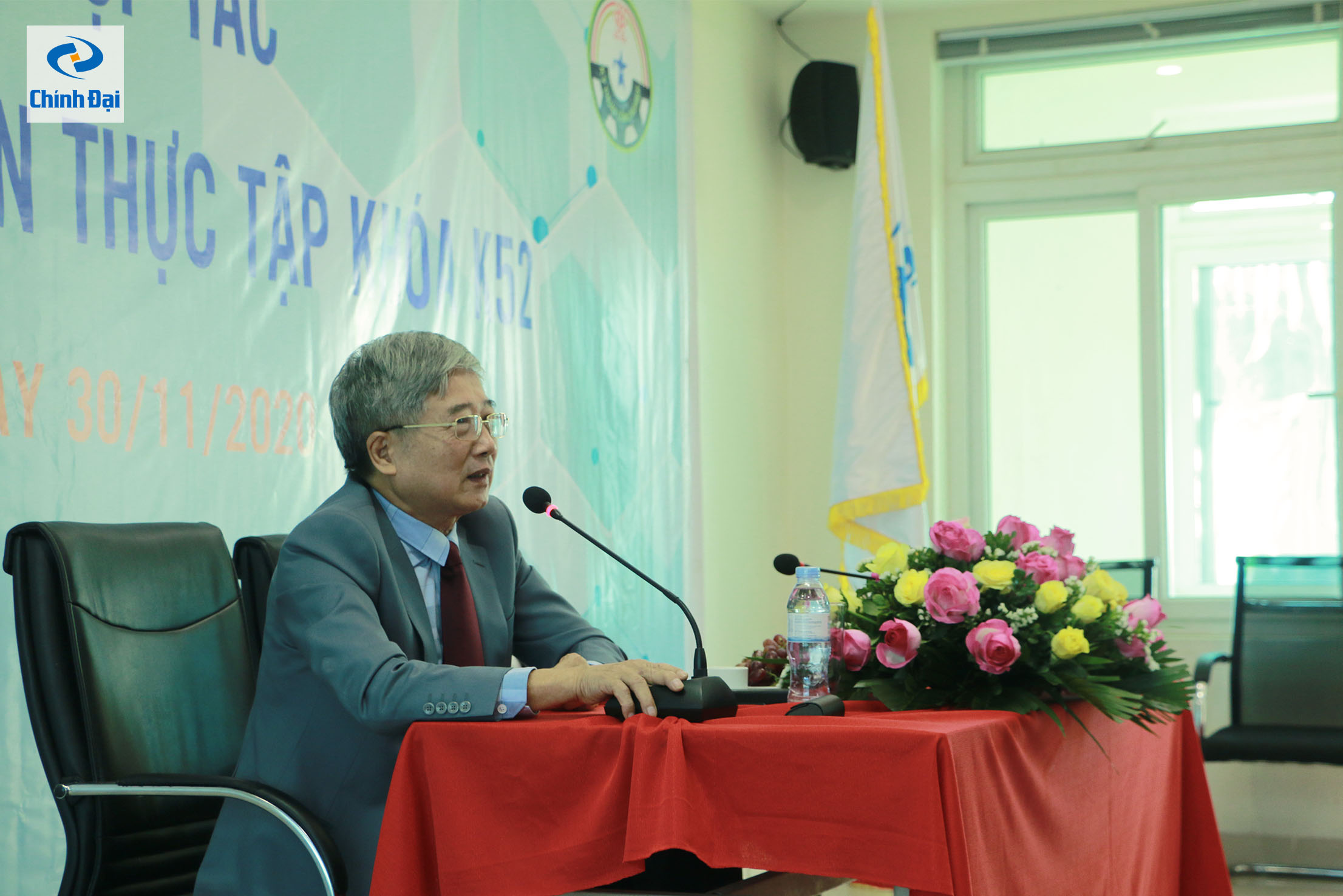 Ông Đồng Văn Bột, Tổng Giám đốc Công ty TNHH Công nghiệp Chính Đại phát biểu khai mạc hội nghị